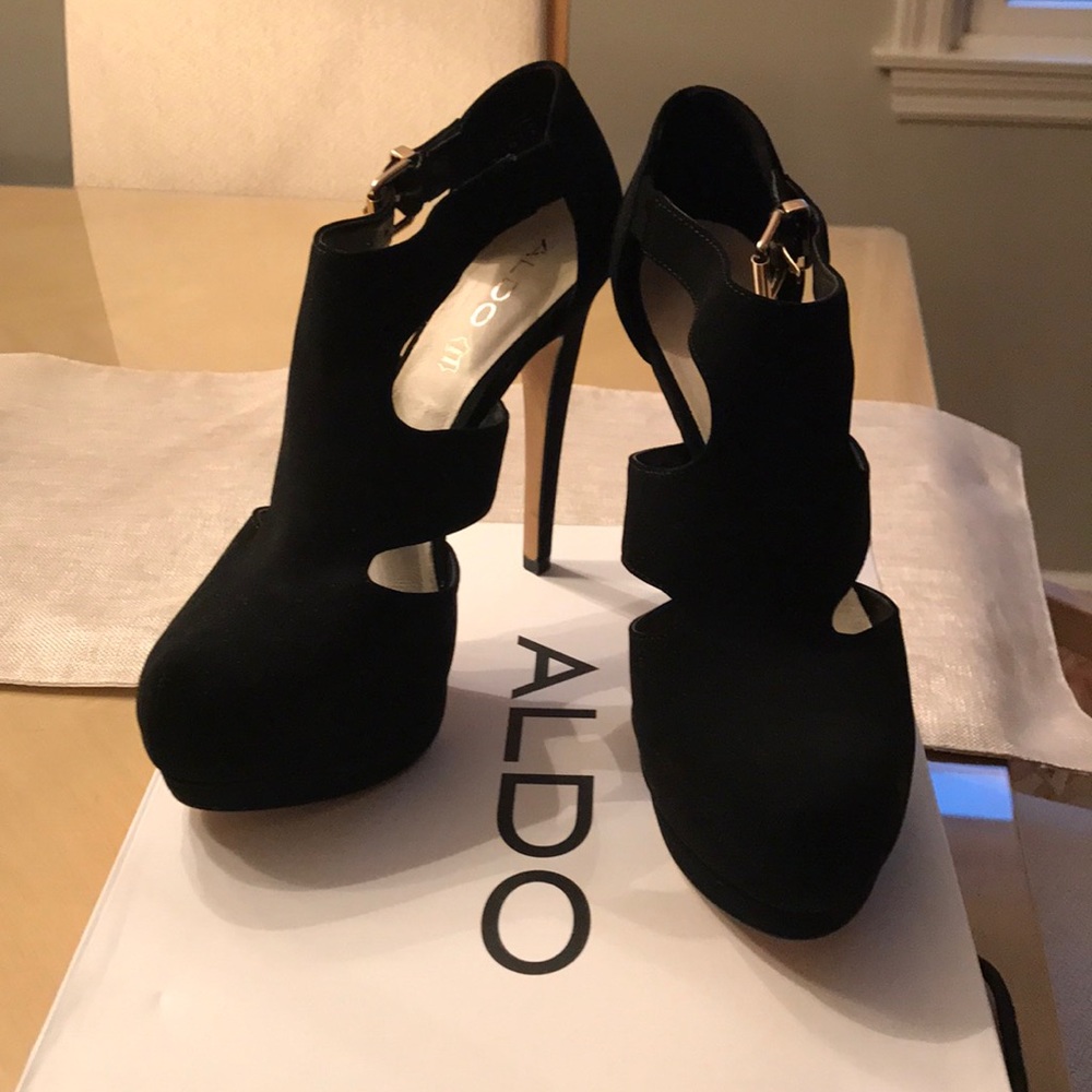 Aldo black heels